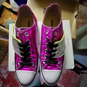 Converse Pegasus Low Tops NWOB